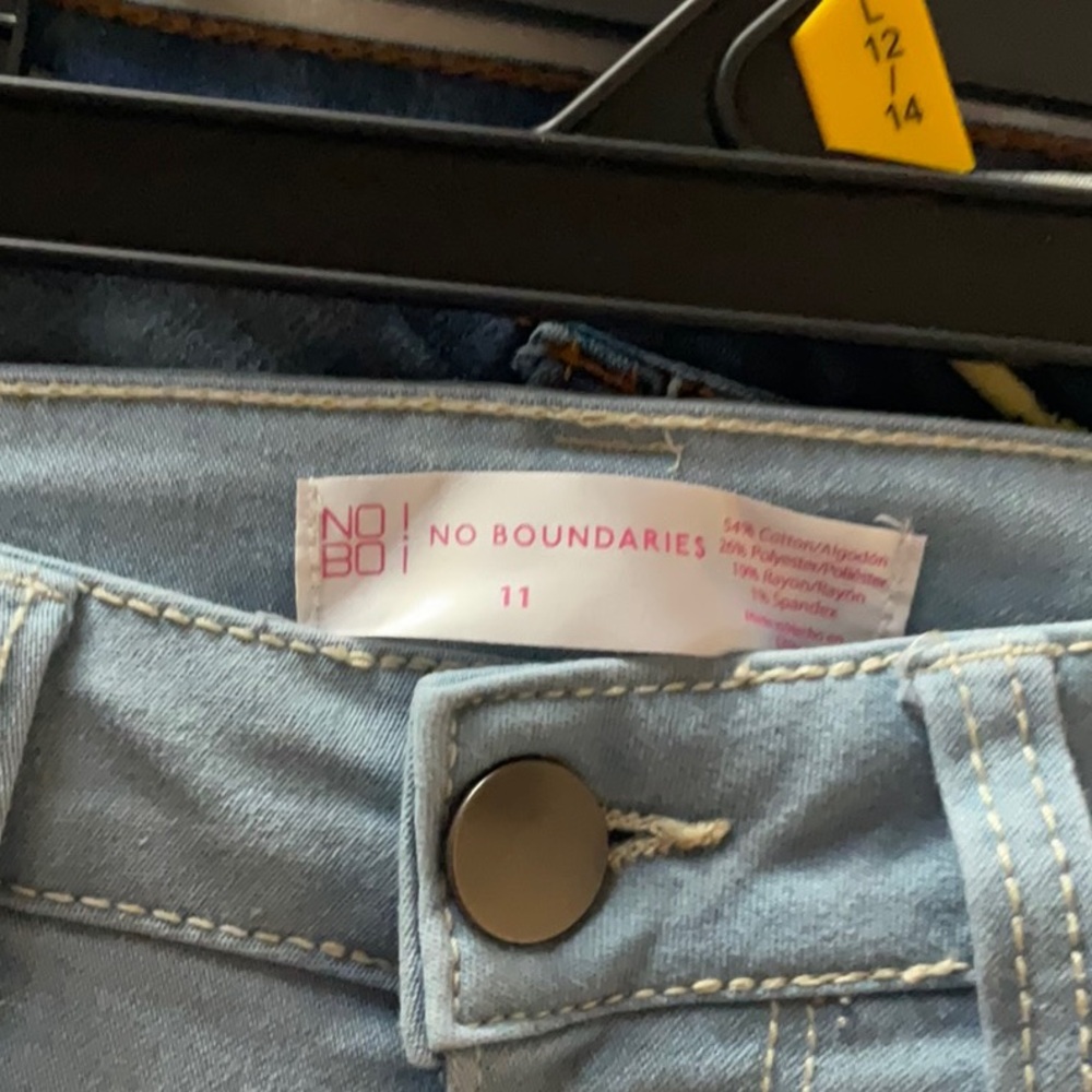Blue jean bundle - Picture 6 of 7